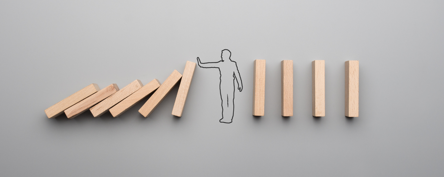 Fixed vs. Floating: Proactive vs Reactive strategy