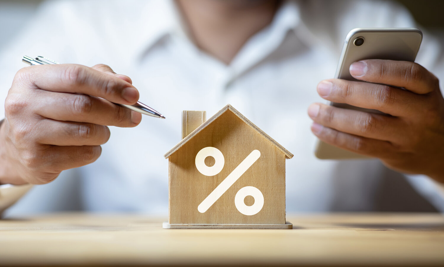Fixed vs Floating : Low interest rates inspire